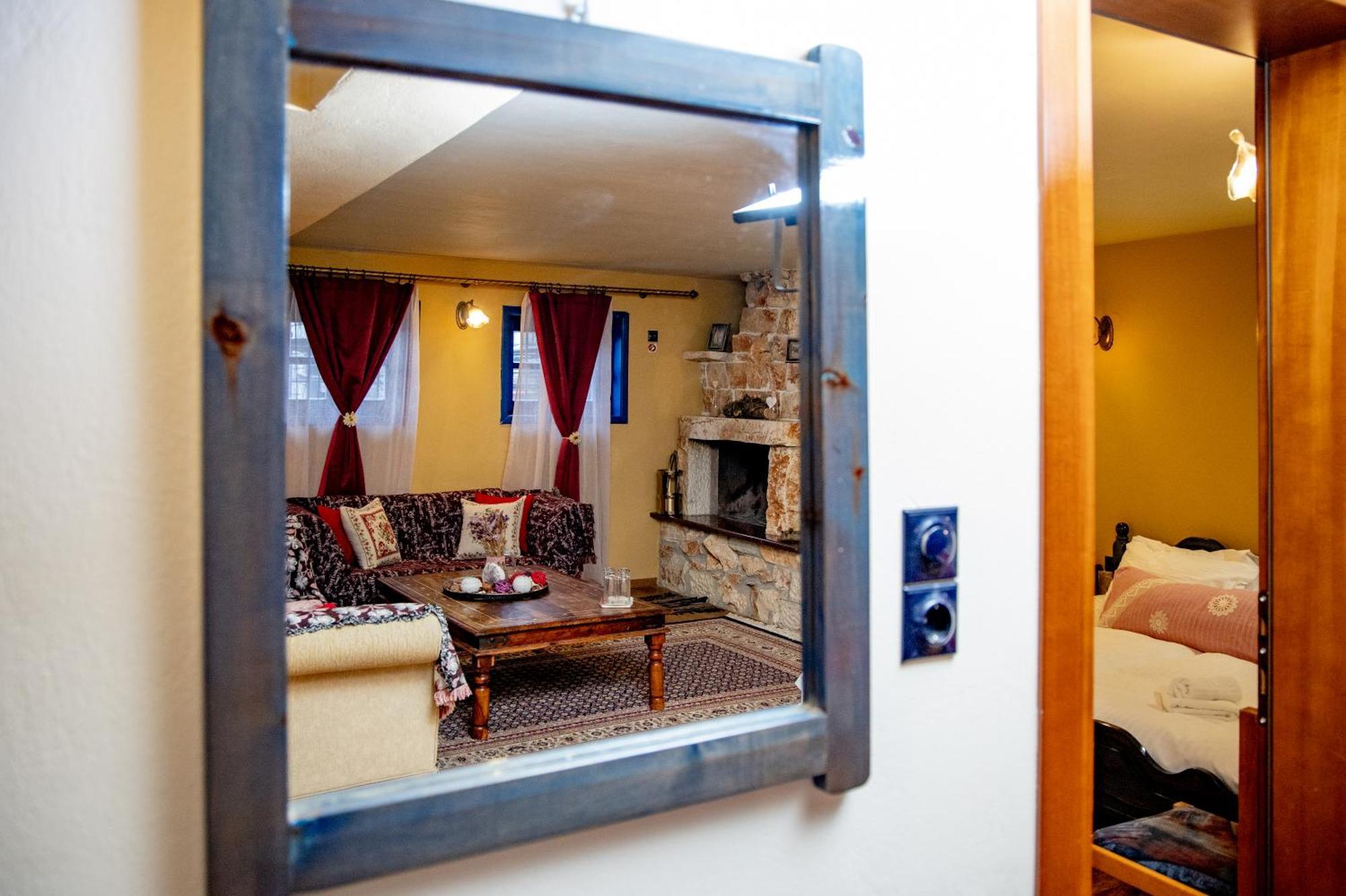 Arktouros Hotel Monodendri Buitenkant foto